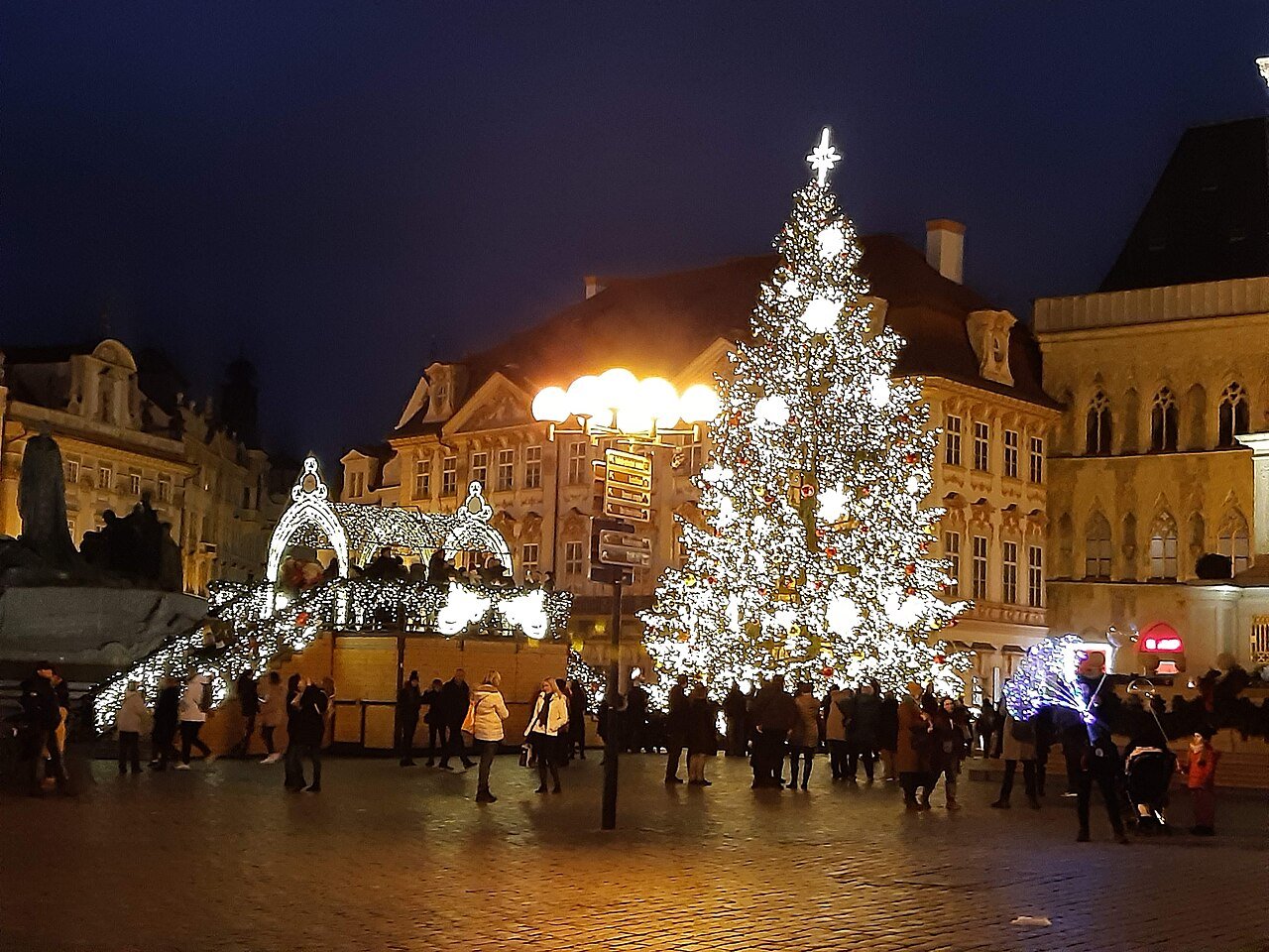 Weihnachtsmarkt auf dem Altstädter Ring in Prag